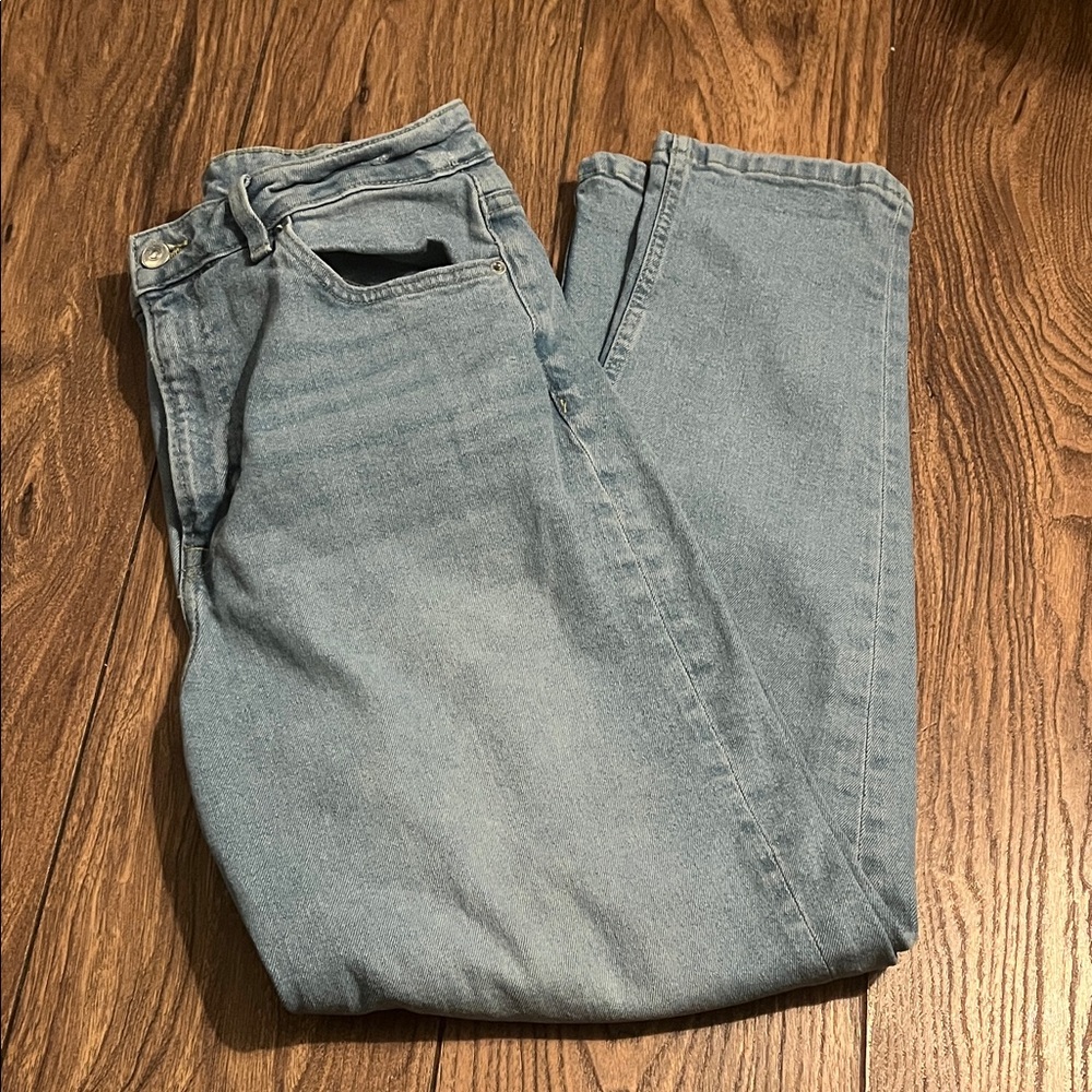 H&M Women’s Denim Jeans in Light Blue